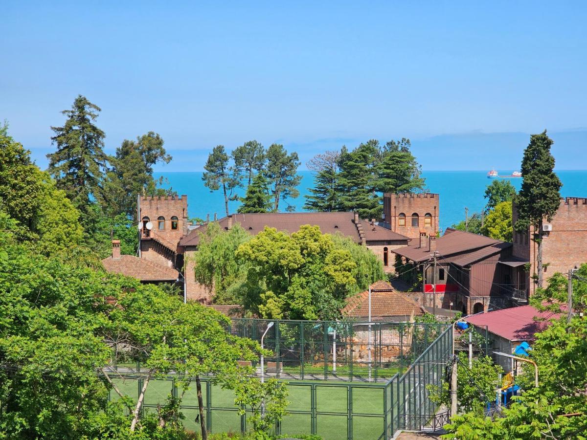 Tete Guest House Batumi Ngoại thất bức ảnh